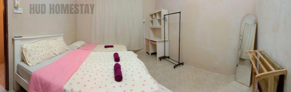 HUD Homestay , Gong Badak , Kuala Nerus , 4 Bilik Villa in Terengganu, Malaysia