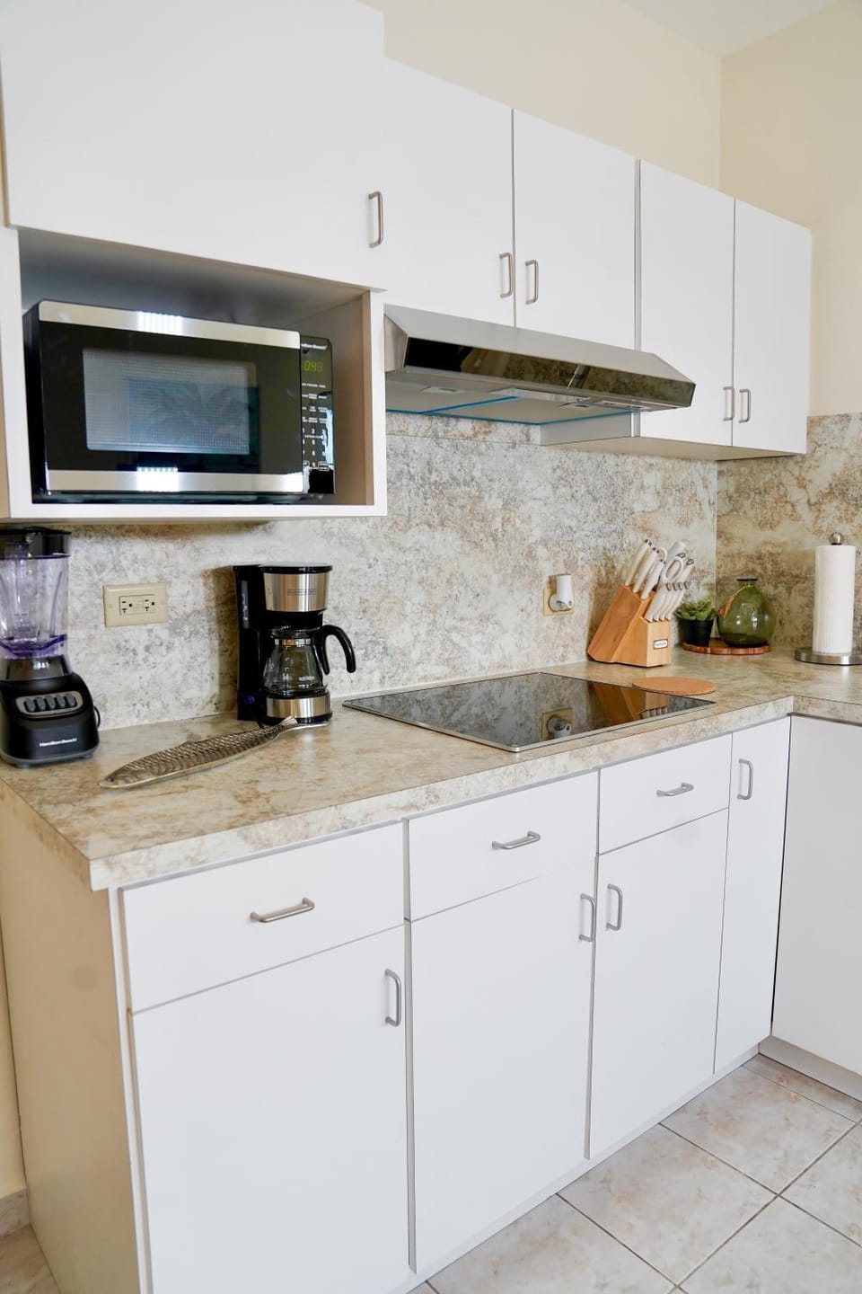 Borinquen Beach Getaway Apt 1 Near Beach Apartment in Borinquen
