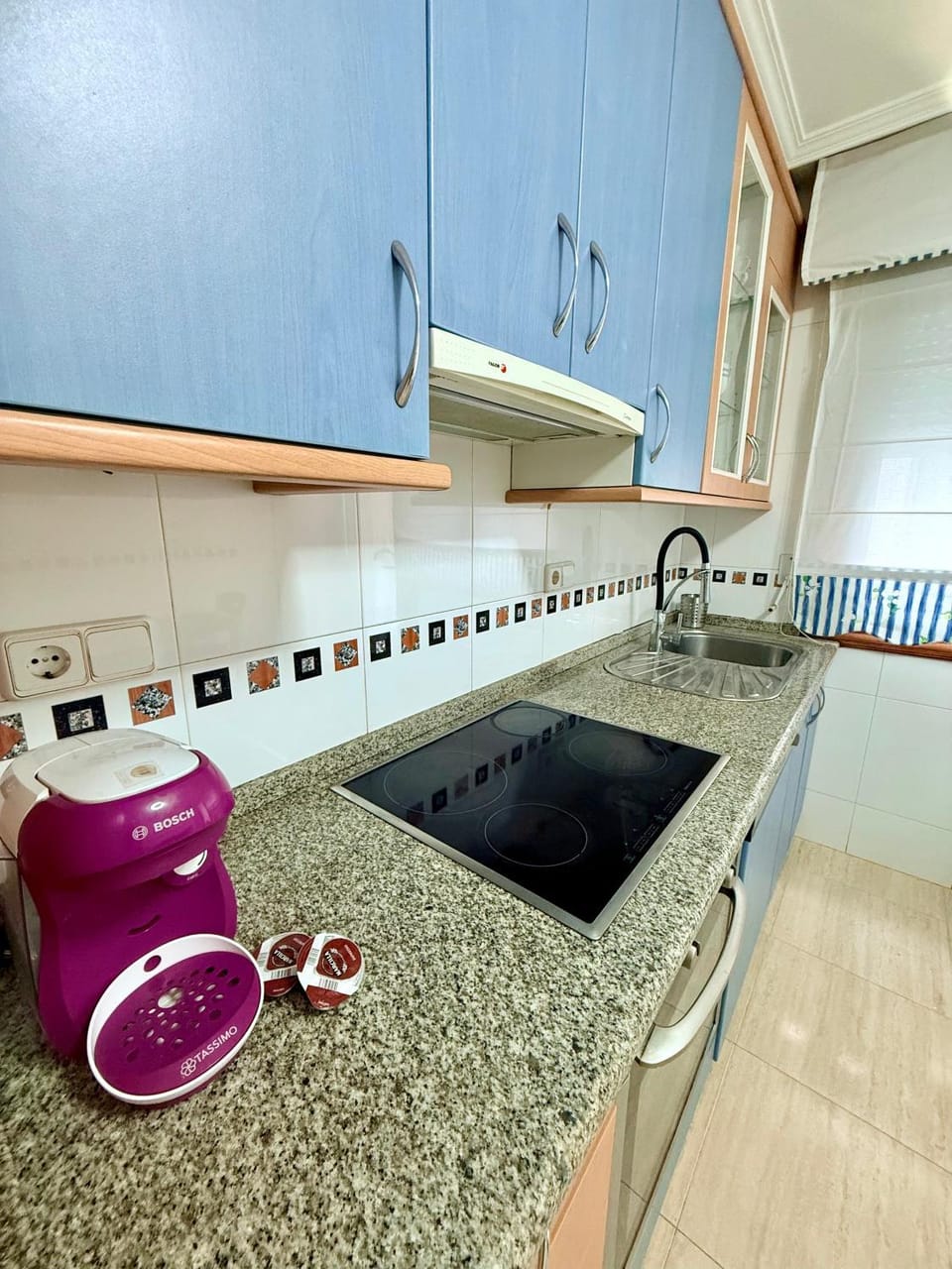 Kitchen or kitchenette, oven, stove