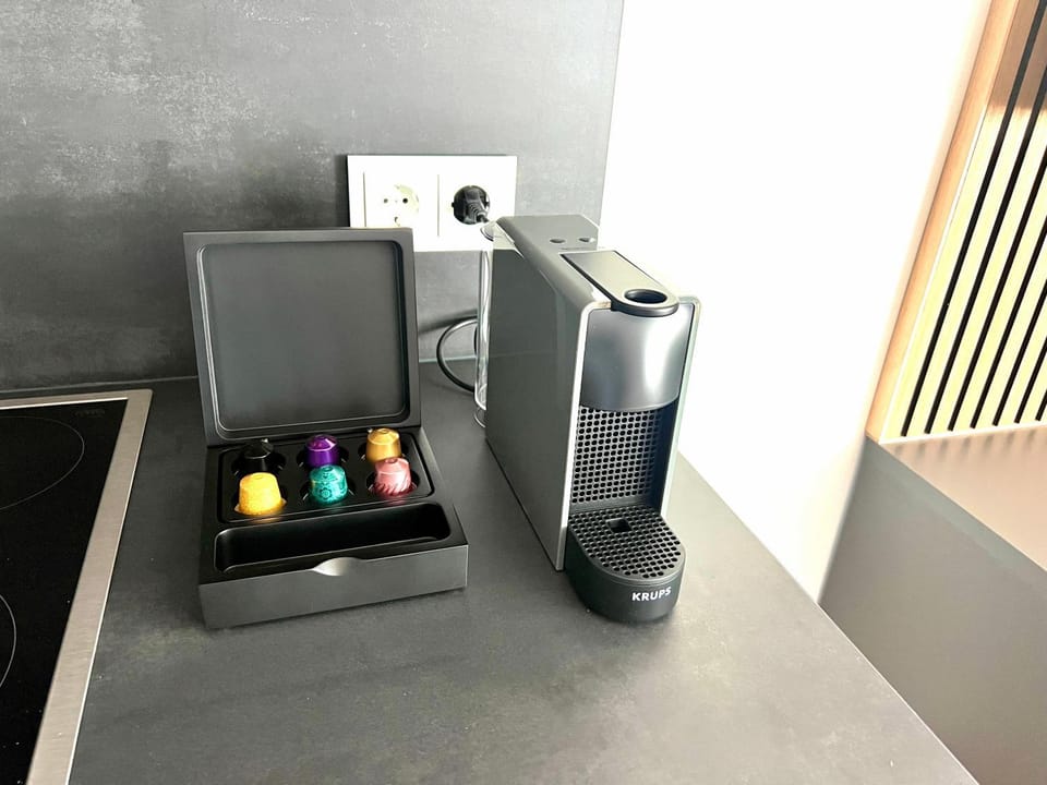 Coffee/tea facilities, Kitchen or kitchenette