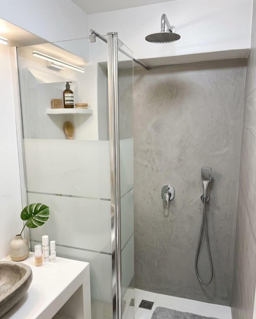 Shower, Bathroom