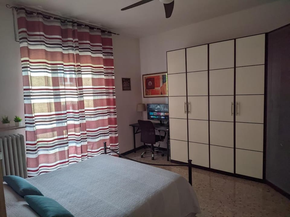 Ampio e confortevole in zona centrale strategica Apartment in Alessandria