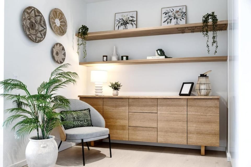 Magnoli Bayview Escape Apartment in Palm Beach