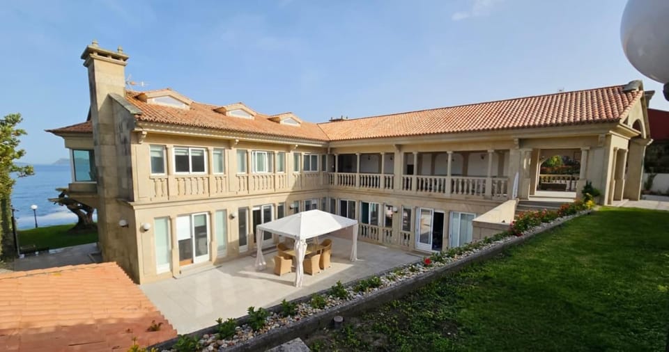 Ocean View Room Oia - Villa Mide Bed and Breakfast in Galicia