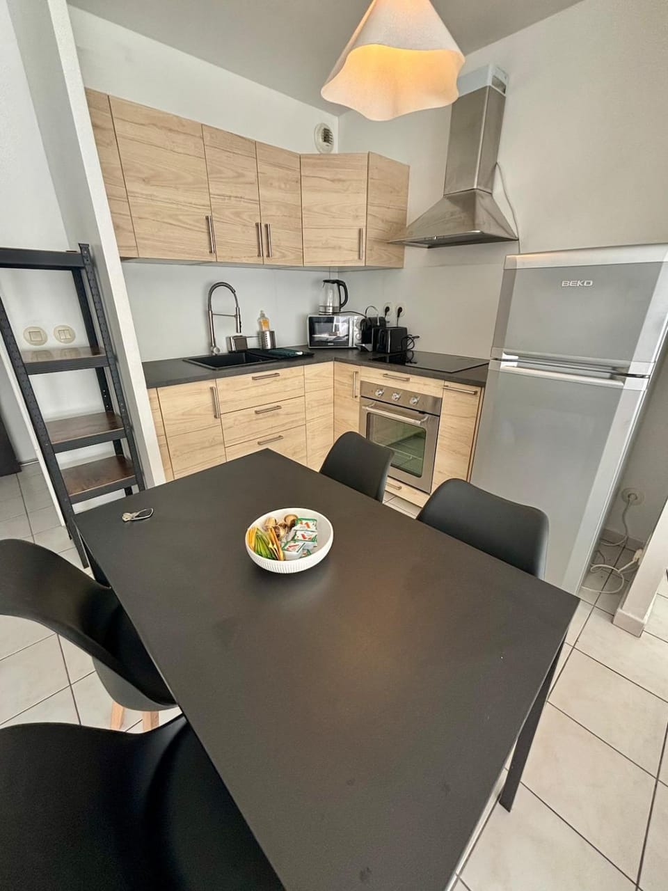 Appartement 2 pièces meublé et cosy avec loggia Apartment in Caluire-et-Cuire