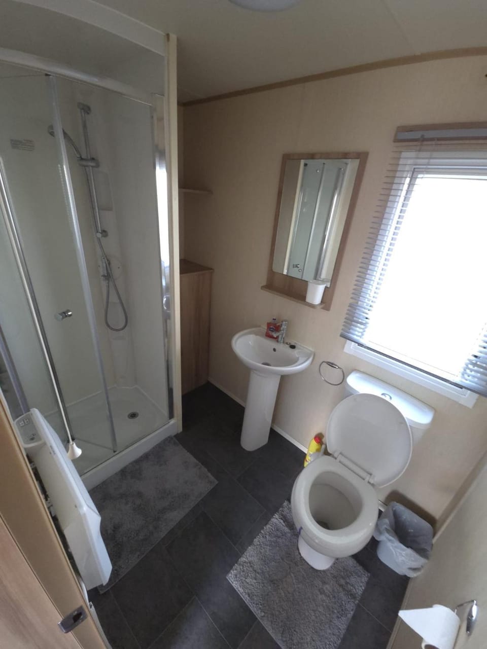 Luxury Getaway Golden Palms Resort Sherwood 3 bedrooms Near to swimming pool and Club House in Chapel Saint Leonards
