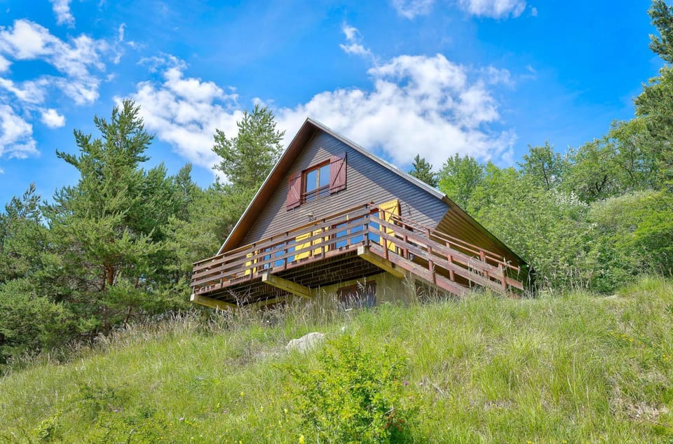Chalet de montagne Chalet in Provence-Alpes-Côte d'Azur