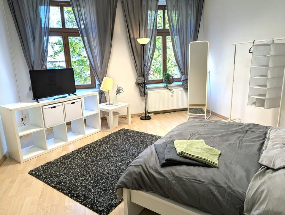 TV and multimedia, Bedroom
