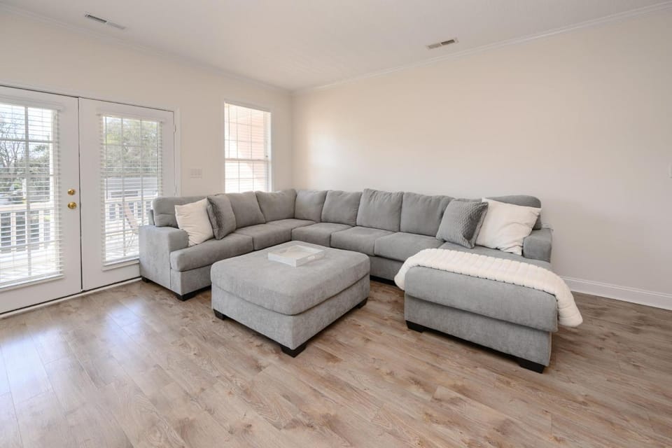 Just Peachy House in Surfside Beach