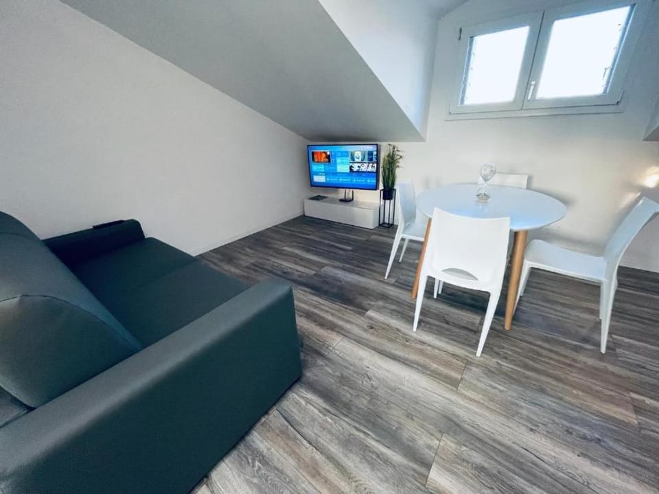 HOLA Mansarda Torre Blanca Apartment in Lido di Jesolo