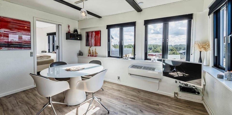 VE172-Vejers-Strand-Magevej-8-9 House in Vejers