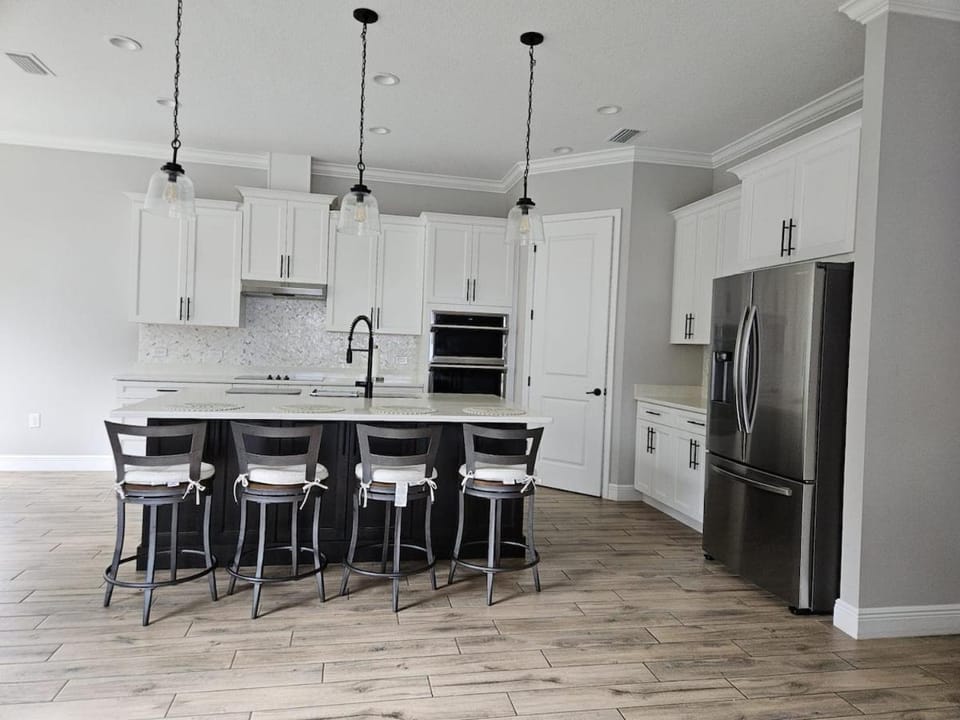 Indian River waterfront apartment with private dock Apartment in Florida