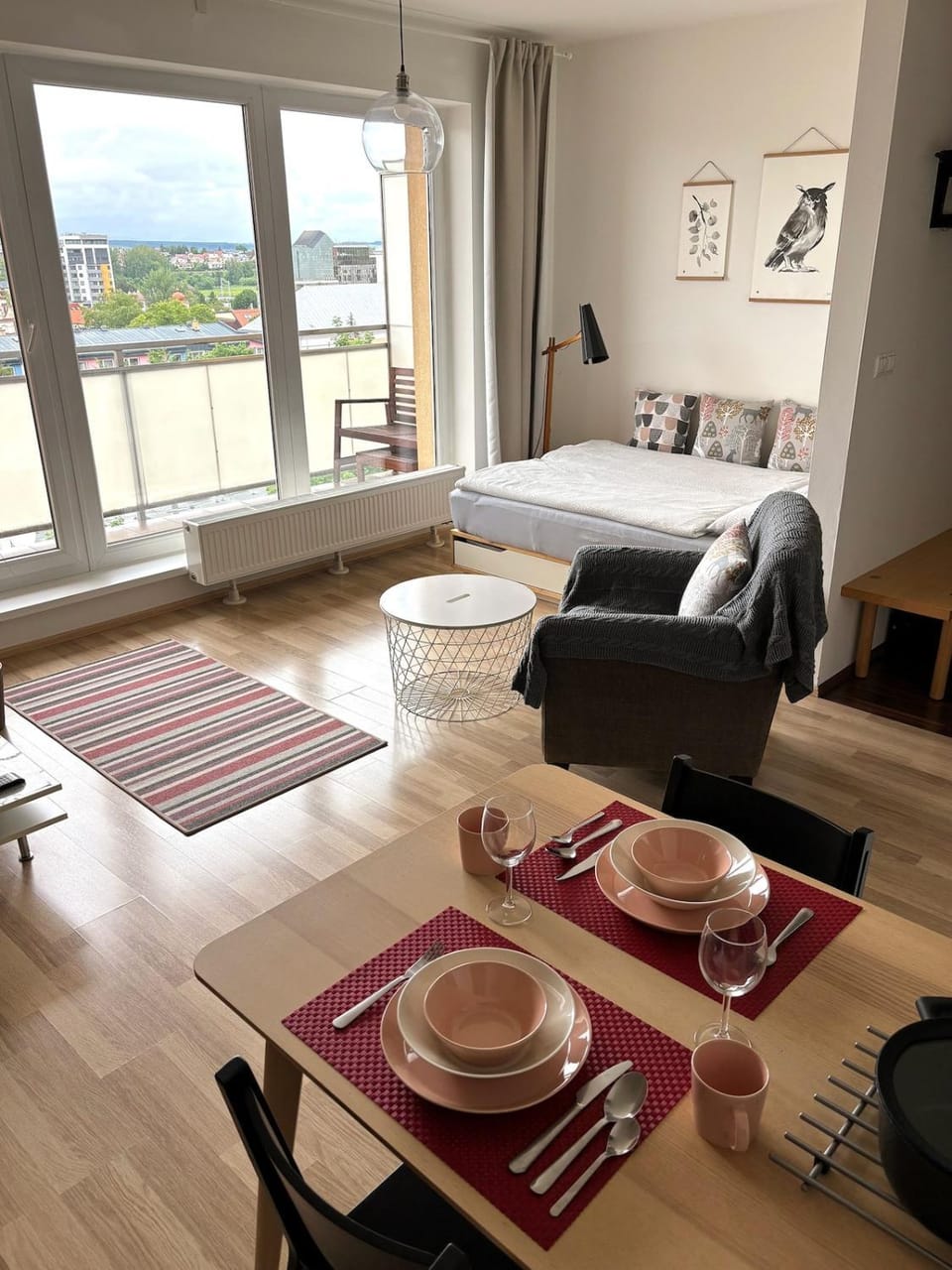 Living room, Dining area