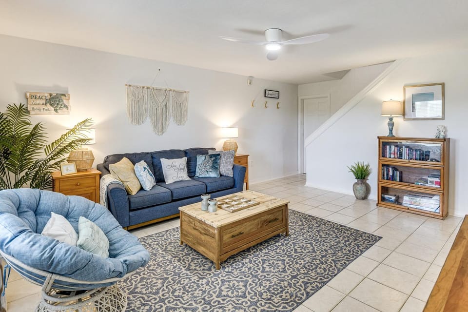 Ocean Views + BBQs: Group Getaway in Palm Coast! House in Palm Coast