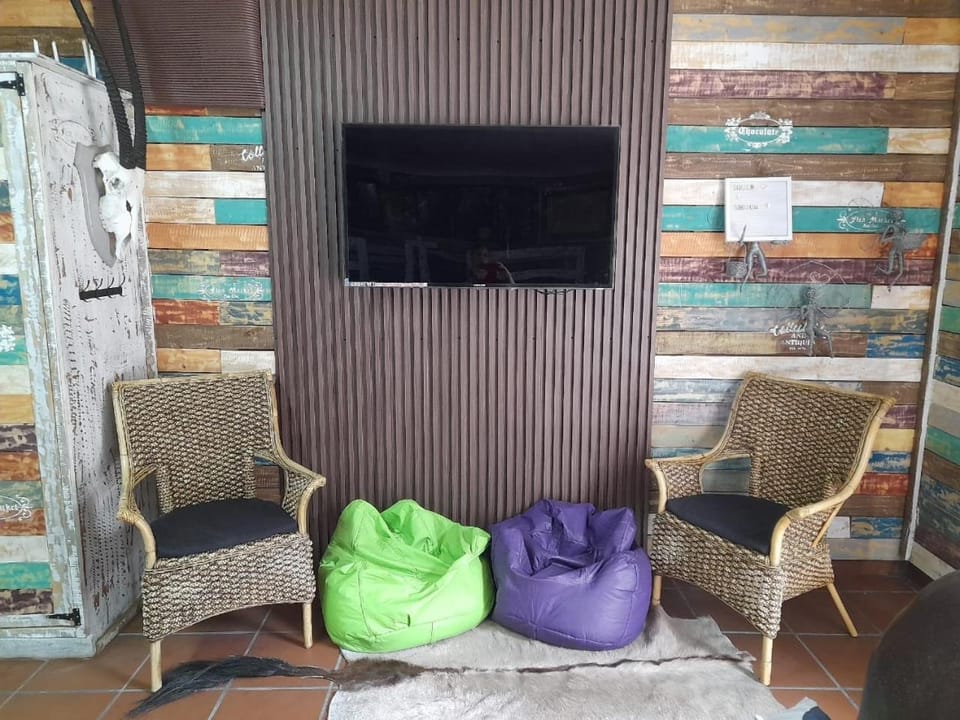 Stadion Sleepover Cabin Cabin in Gauteng