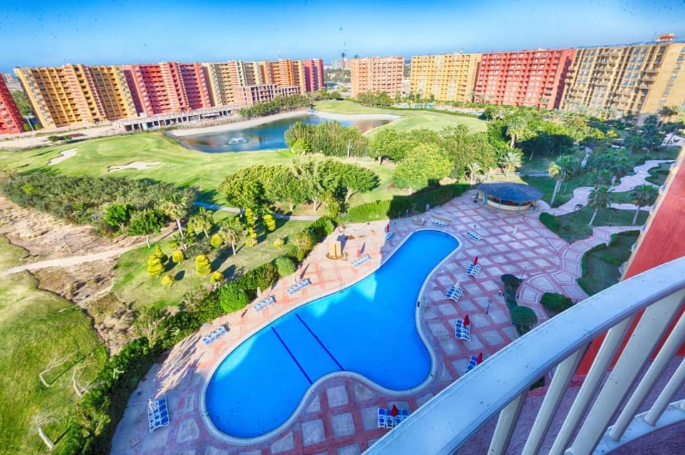 Day, Natural landscape, Bird's eye view, Pool view, Swimming pool
