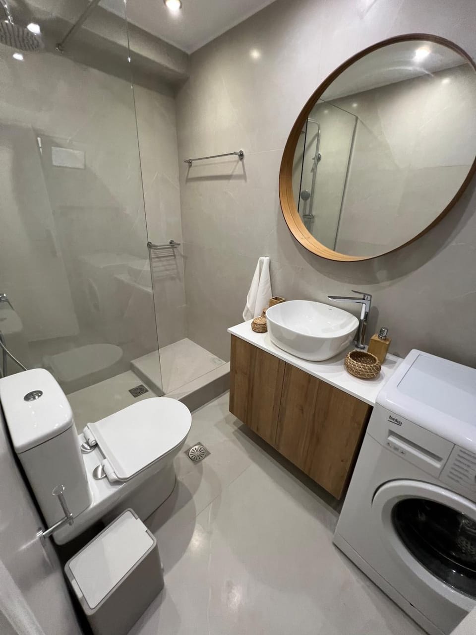 Shower, Toilet, Bathroom