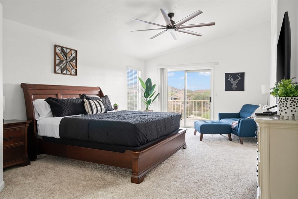 Heated Pool 3BR Retreat Estrella Mountain House in Goodyear
