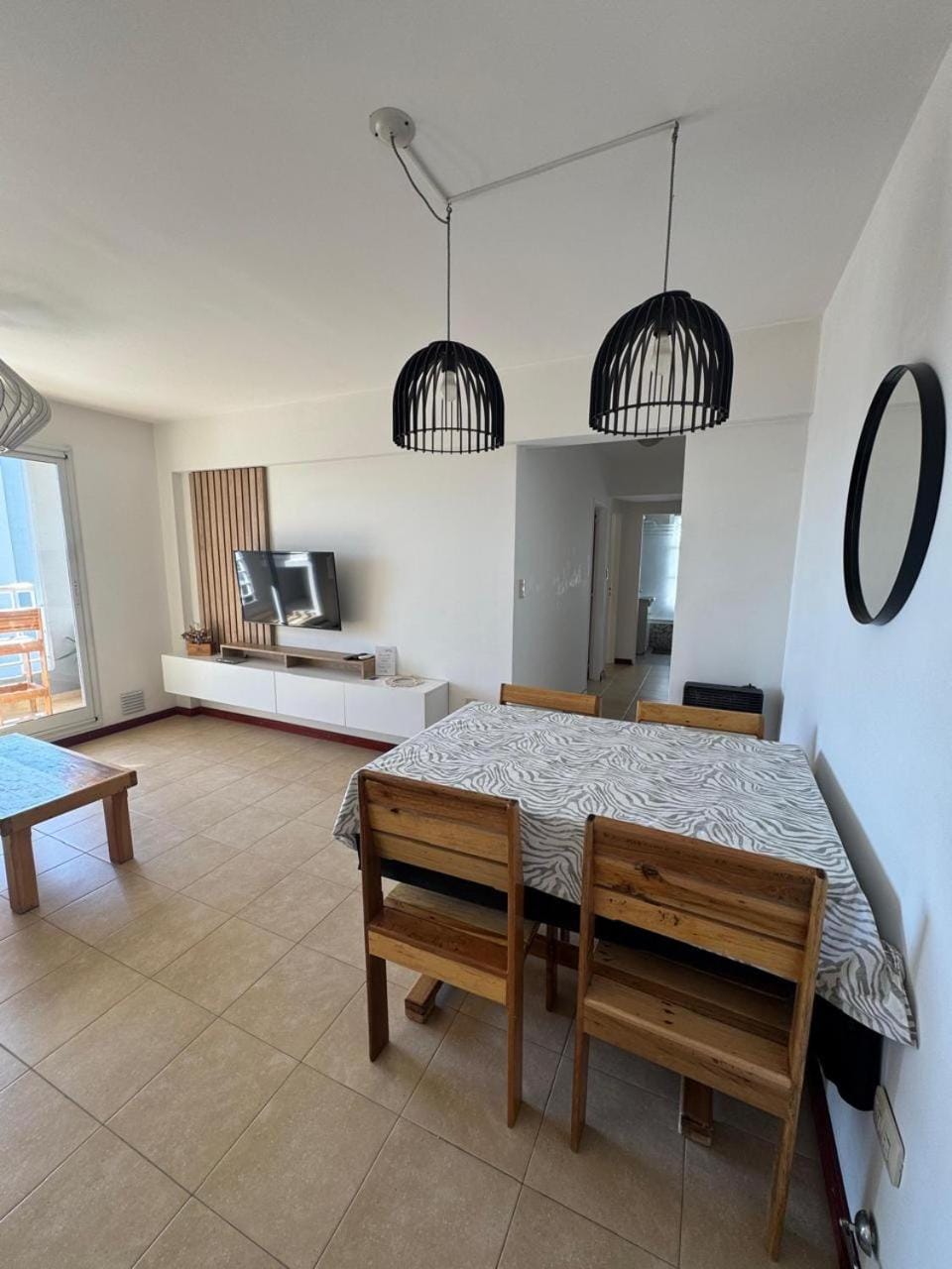 TV and multimedia, Living room, heating, internet, air conditioner