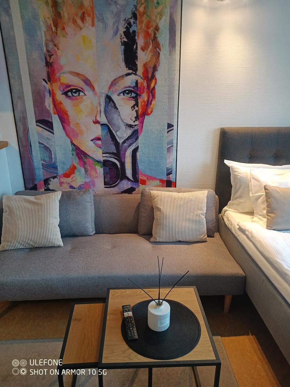 Seating area