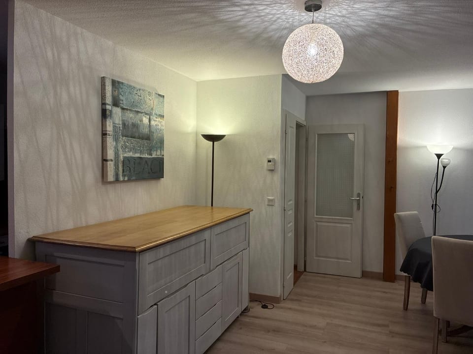 Parking- F3 65m2 - 10 min à pied du centre-ville - 4 personnes Apartment in Colmar