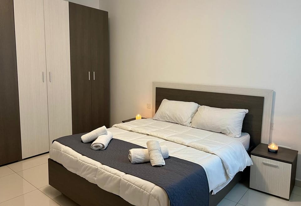 Bed, Photo of the whole room, Beach, Bedroom, towels, wardrobe