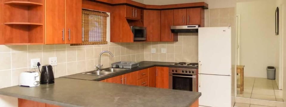 Coffee/tea facilities, Kitchen or kitchenette, minibar, pet friendly, stove, toaster