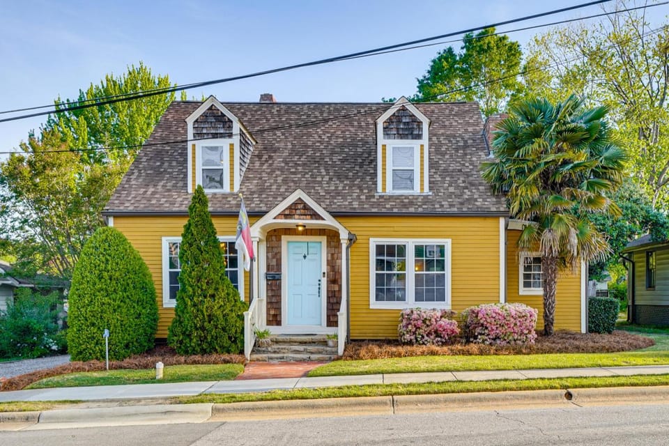 Walkable Location! Dtwn Cary Escape w/ Fire Pit House in Cary