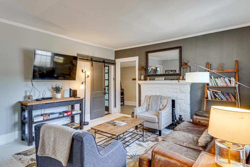 Walkable Location! Dtwn Cary Escape w/ Fire Pit House in Cary