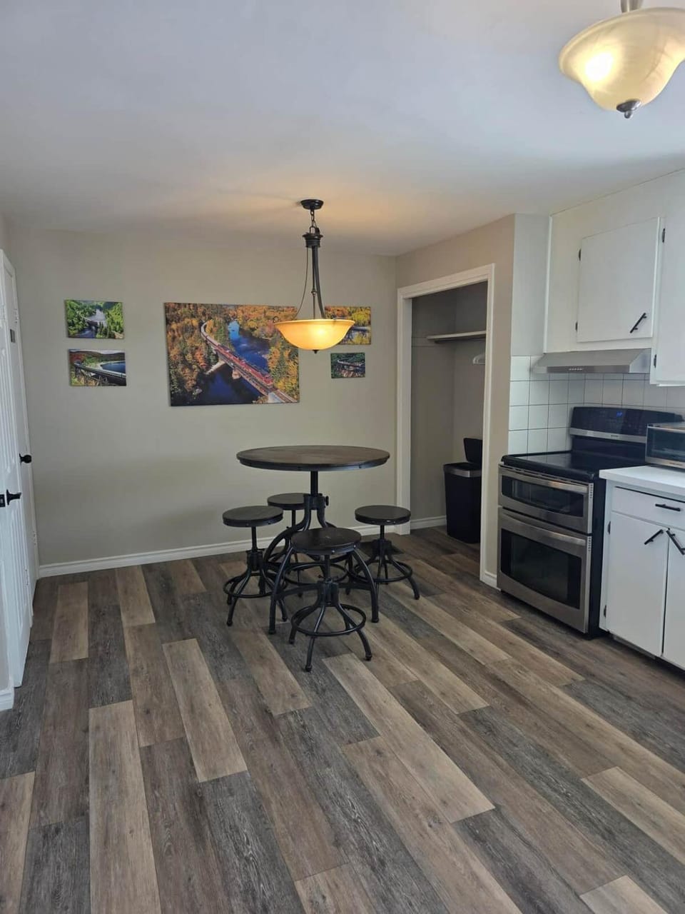 Stylish 3BR Home Near Hub Trail & Amenities House in Sault Ste Marie