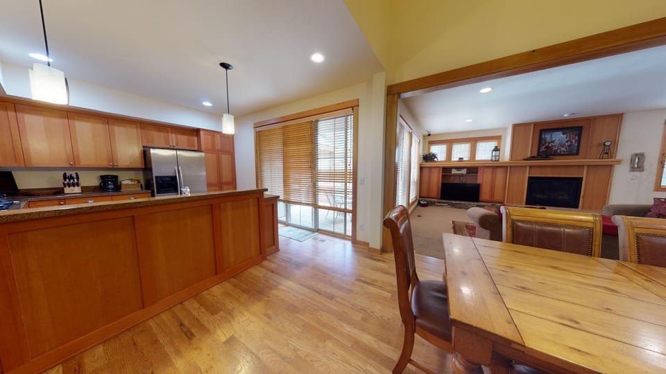 33 Fremont Crossing House in Sunriver