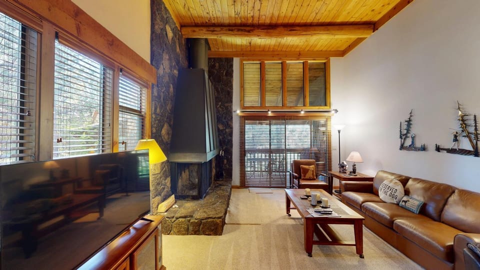 33 Wildflower Apartment in Sunriver