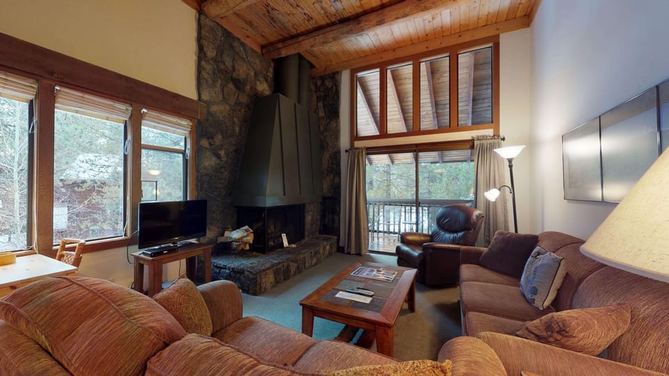 35 Wildflower Apartment in Sunriver