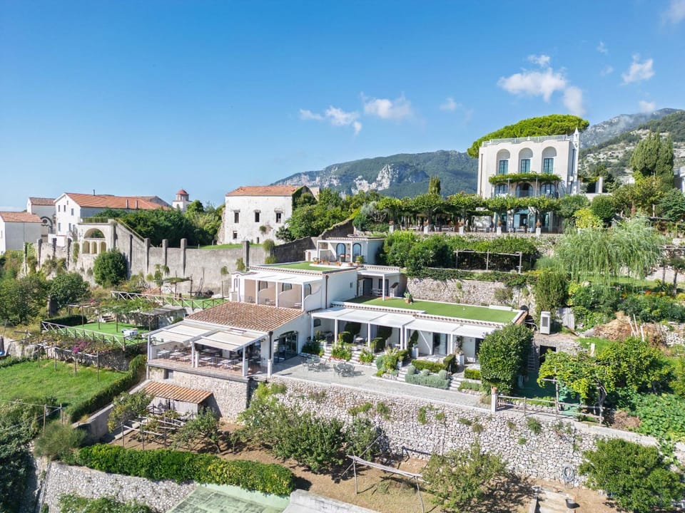 Property building, Bird's eye view, View (from property/room), Sea view, Sea view
