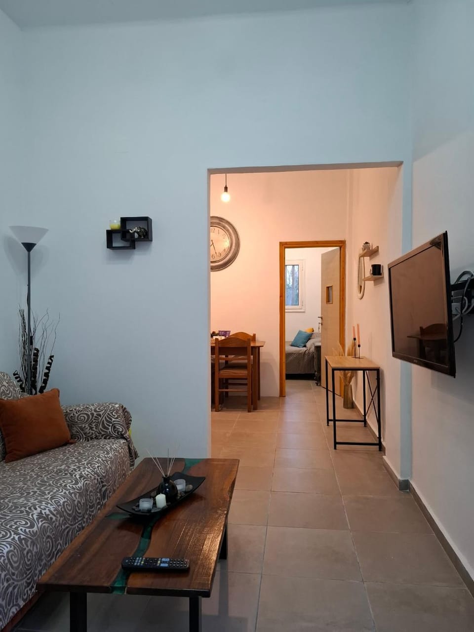 TV and multimedia, Living room, Seating area