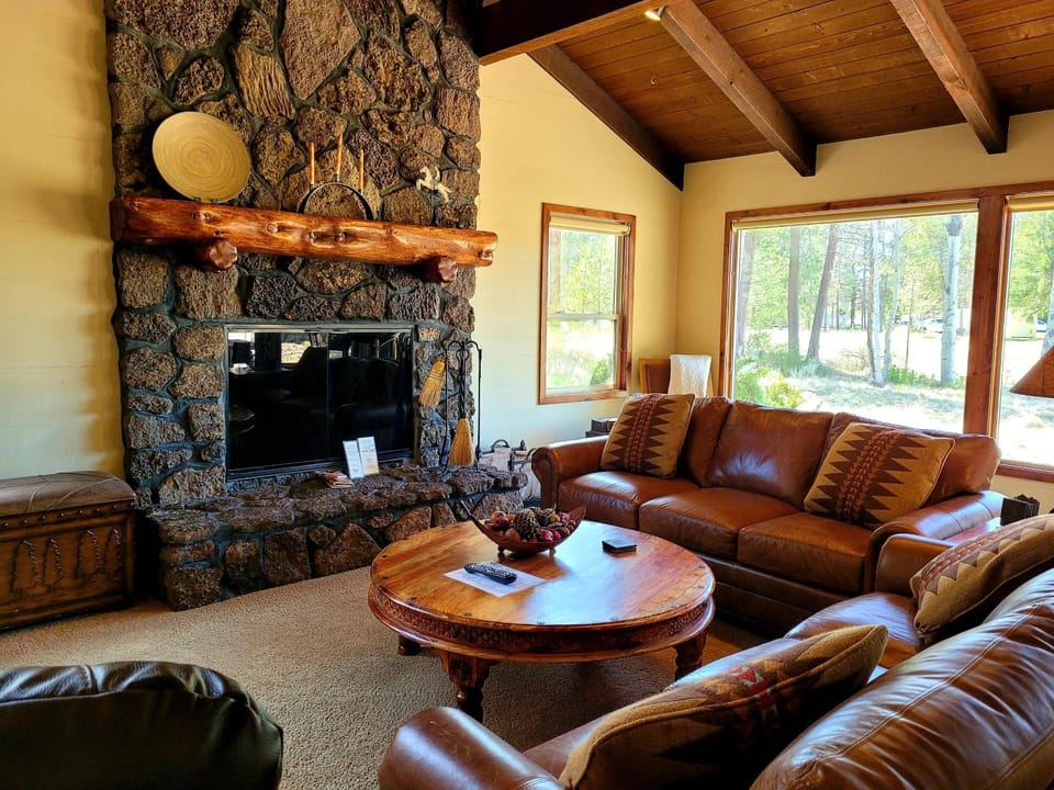 3 Colonial Lane House in Sunriver