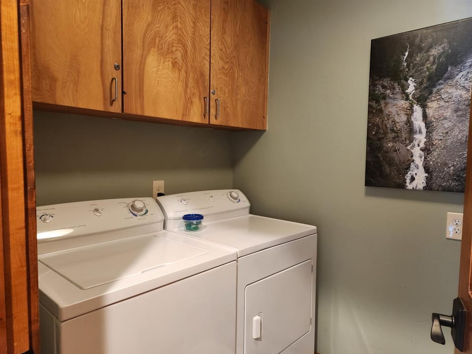 32 Meadow House Apartment in Sunriver