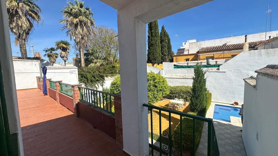 Patio, Inner courtyard view