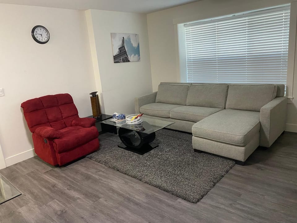 Gladwin one bedroom House in Abbotsford