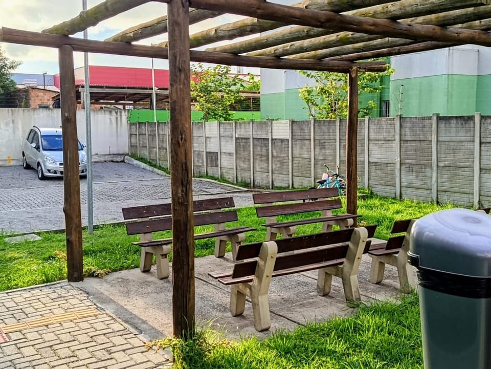 Apto duas quadras da Duque de Caxias Apartment in Pelotas