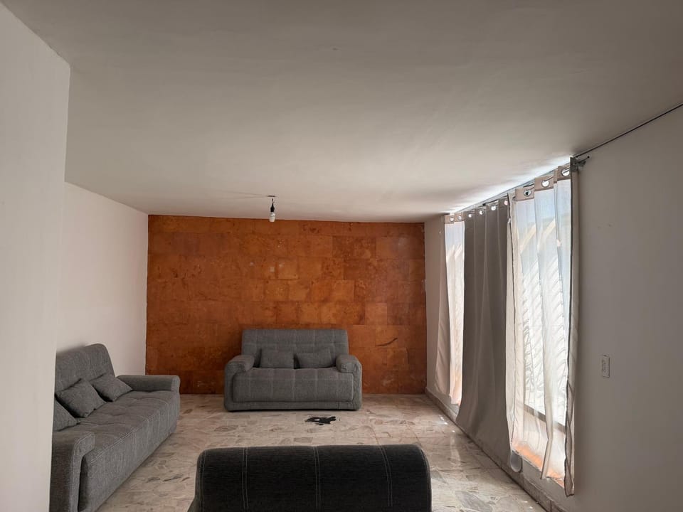 Casa a 5 min del perímetro ferial Bed and Breakfast in Aguascalientes