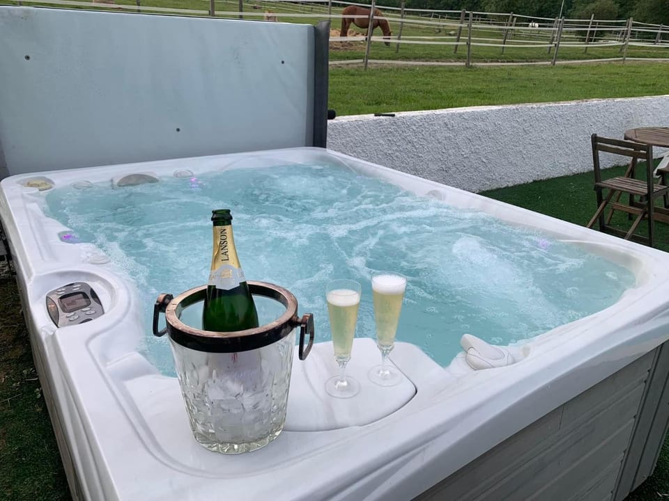 Domaine du cheval d argent Bed and Breakfast in Occitanie