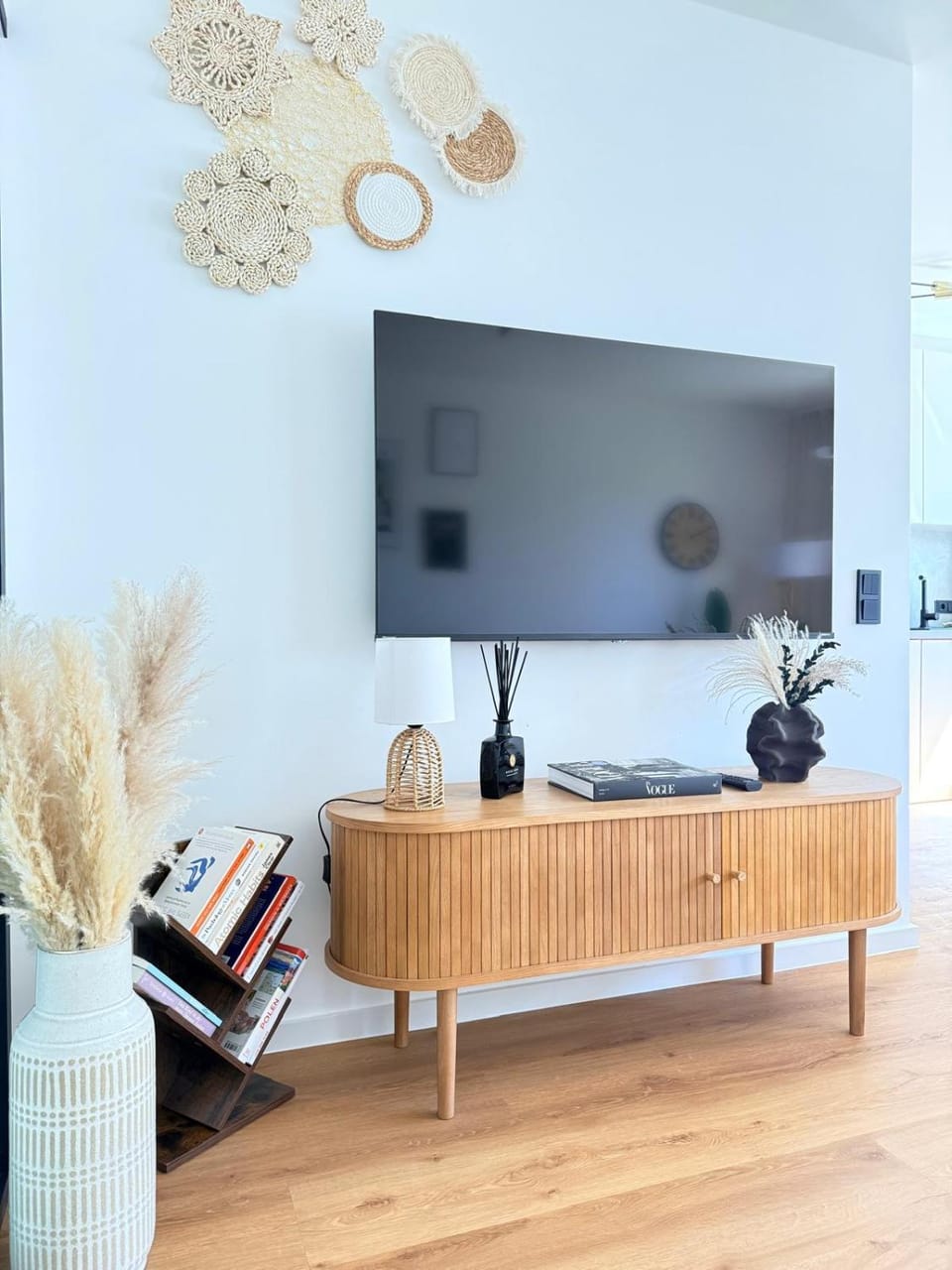 Communal lounge/ TV room, TV and multimedia, Evening entertainment