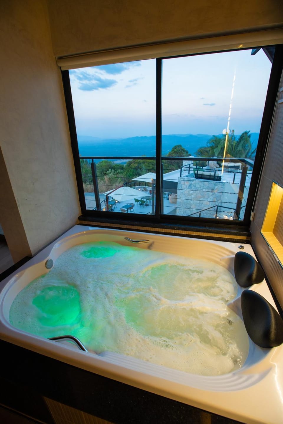 Hot Tub, Bedroom