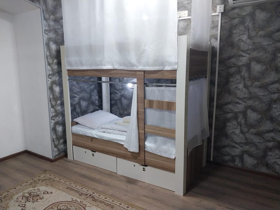 Bed, Photo of the whole room, Bedroom, bunk bed