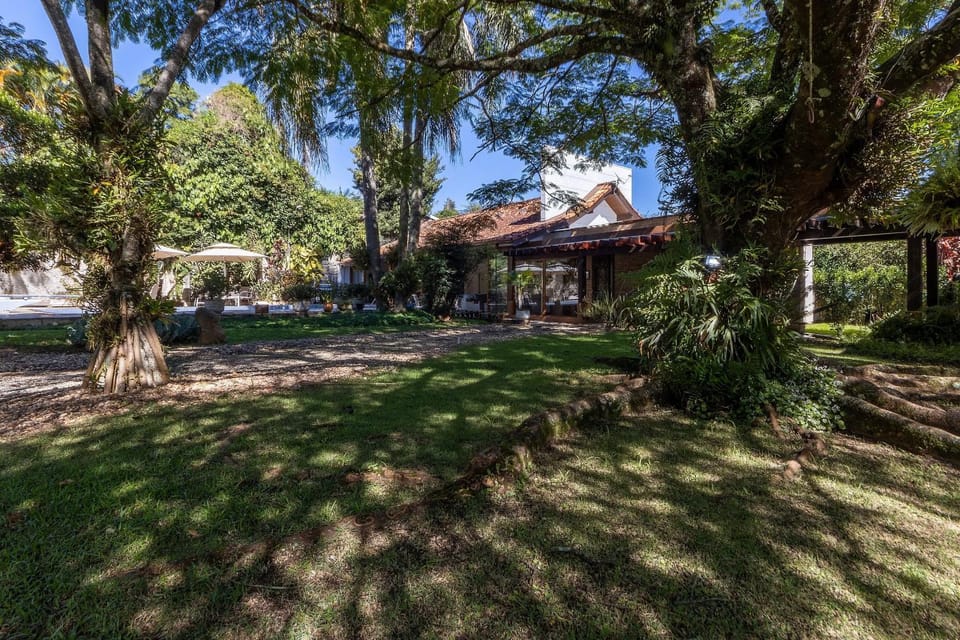 Facade/entrance, Garden, Garden view