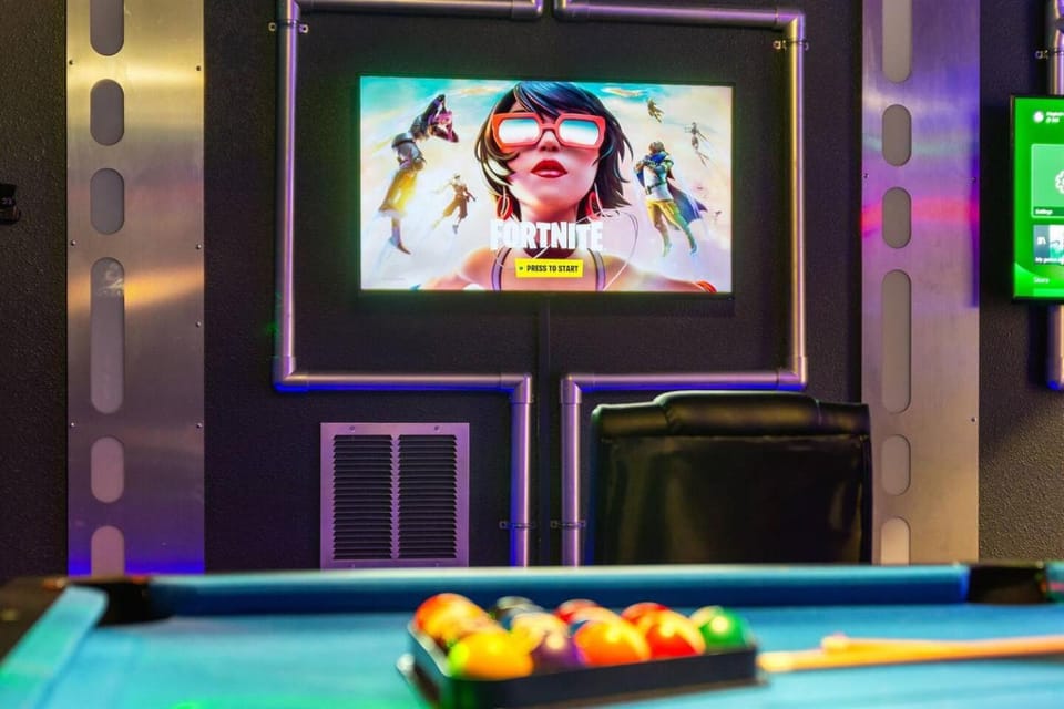 Storey Lake 8 BR Villa Private Pool & GameRoom Villa in Kissimmee