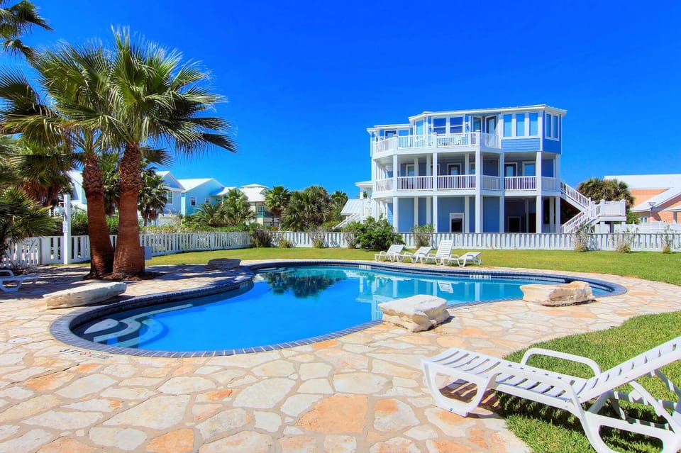Moon Flower MR155 House in Port Aransas