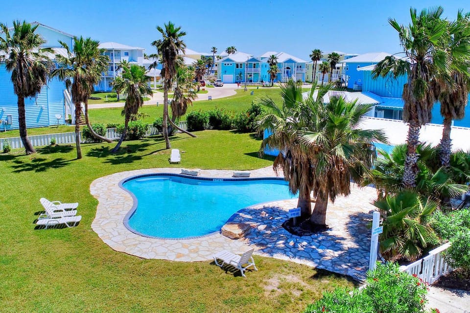 Moon Flower MR155 House in Port Aransas