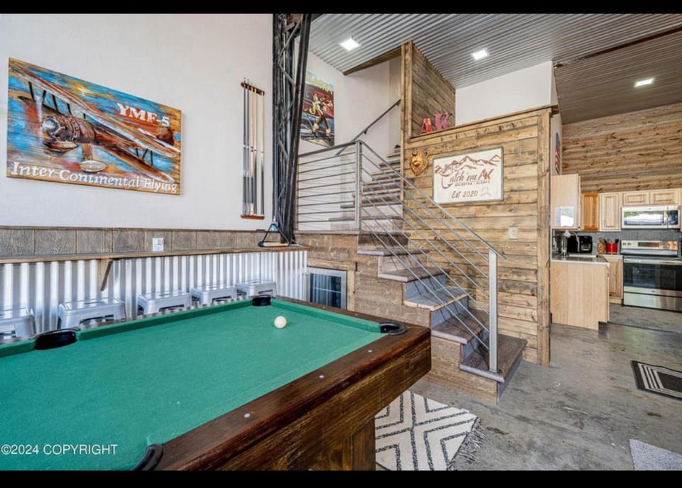 Catch'em AK - Eagles Nest Apartment in Sterling